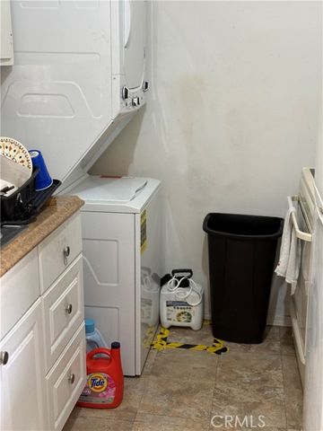 6450 Athol, Twentynine Palms, CA 92277