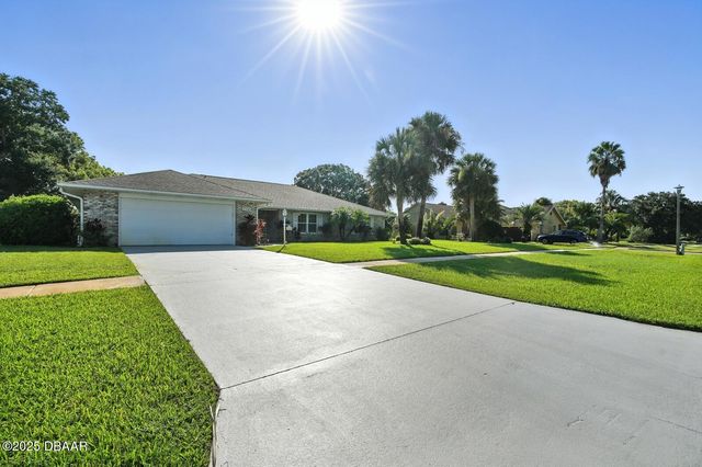 754 Pelican Bay Drive, Daytona Beach, FL 32119