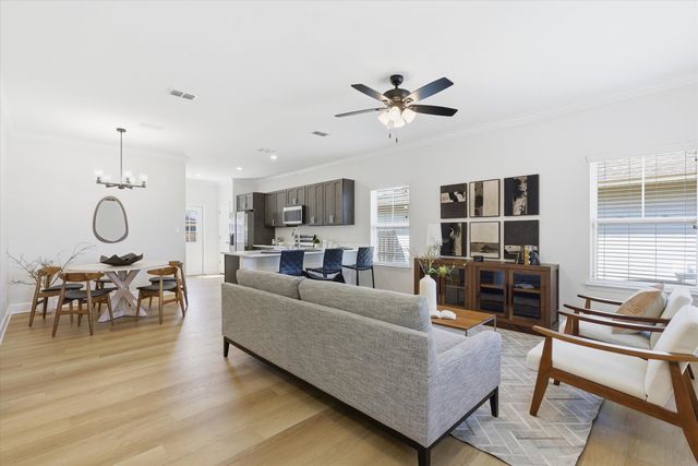 1351 Tuscaloosa Trace, Tallahassee, FL 32305