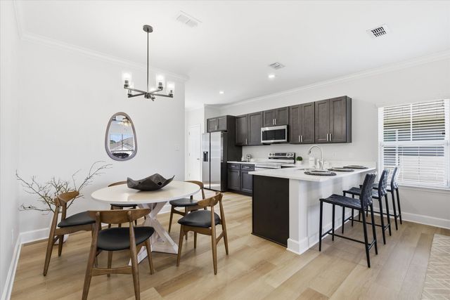 1351 Tuscaloosa Trace, Tallahassee, FL 32305