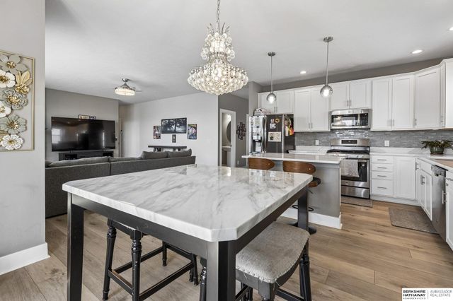 8059 N 173 Street, Bennington, NE 68007