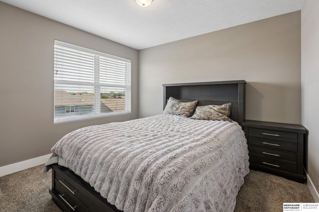 8059 N 173 Street, Bennington, NE 68007
