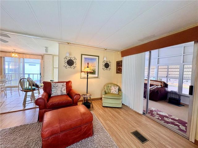 3049 Longview LN, North Fort Myers, FL 33917