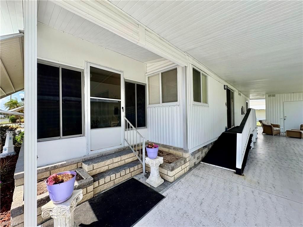 3049 Longview LN, NORTH FORT MYERS, FL 33917 — photo 2