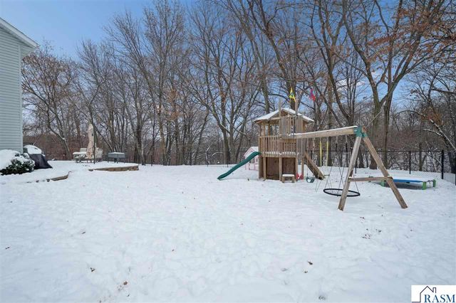 117 Hope Ct, Mankato, MN 56001