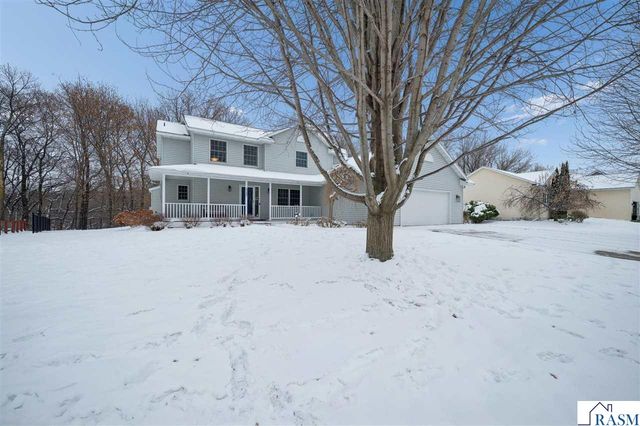 117 Hope Ct, Mankato, MN 56001