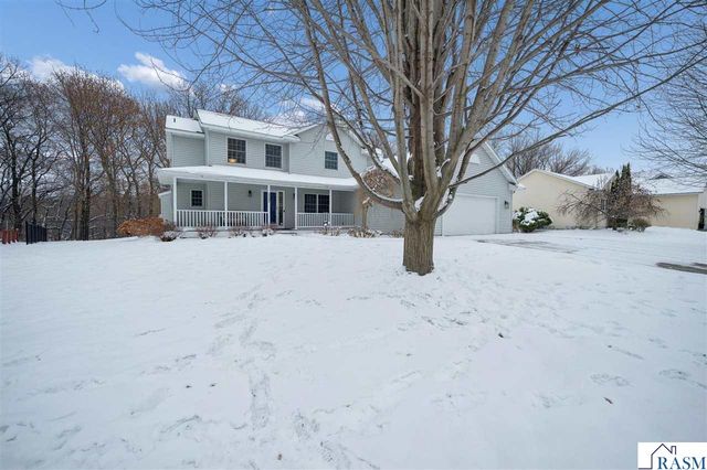 117 Hope Ct, Mankato, MN 56001