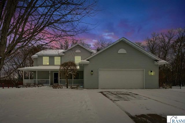 117 Hope Ct, Mankato, MN 56001