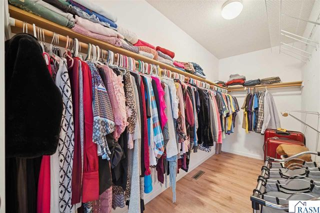 117 Hope Ct, Mankato, MN 56001