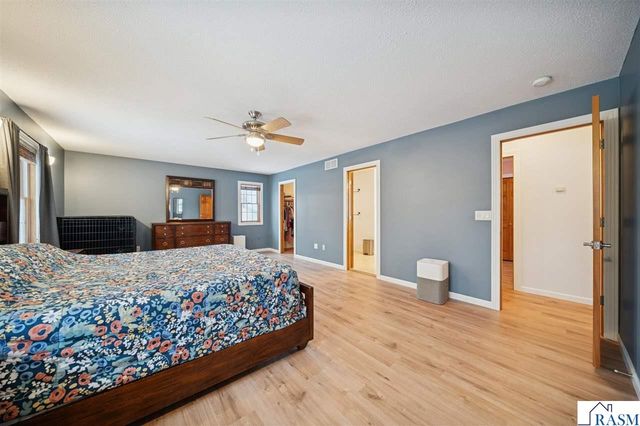 117 Hope Ct, Mankato, MN 56001