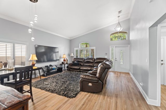 4620 SE Winter Haven Court, Stuart, FL 34997