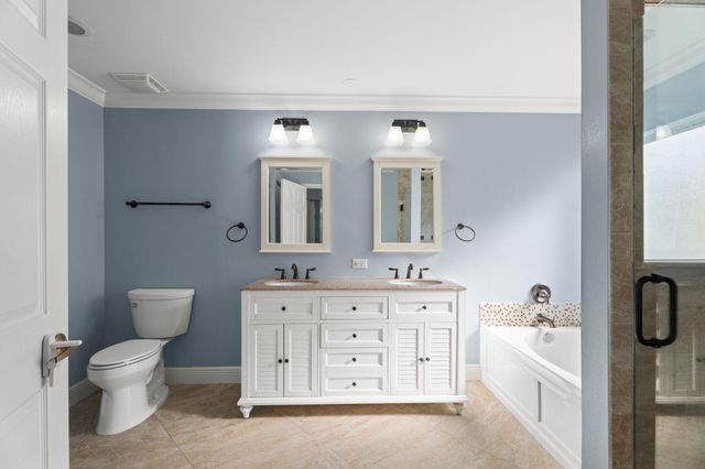 4620 SE Winter Haven Court, Stuart, FL 34997