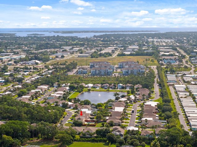 4620 SE Winter Haven Court, Stuart, FL 34997
