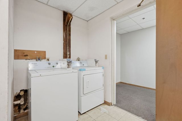 10 Beacon St 103, Woburn, MA 01801