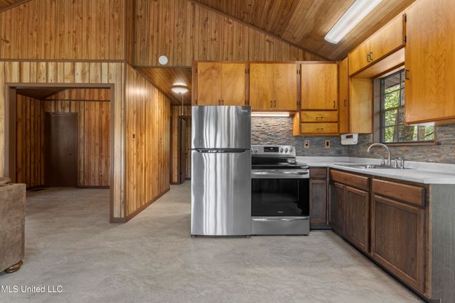 13005 Lamey Bridge Rd Road, D'iberville, MS 39540