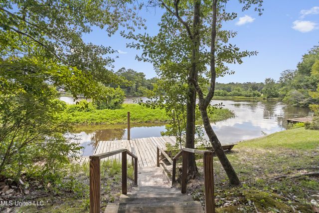 13005 Lamey Bridge Rd Road, D'iberville, MS 39540
