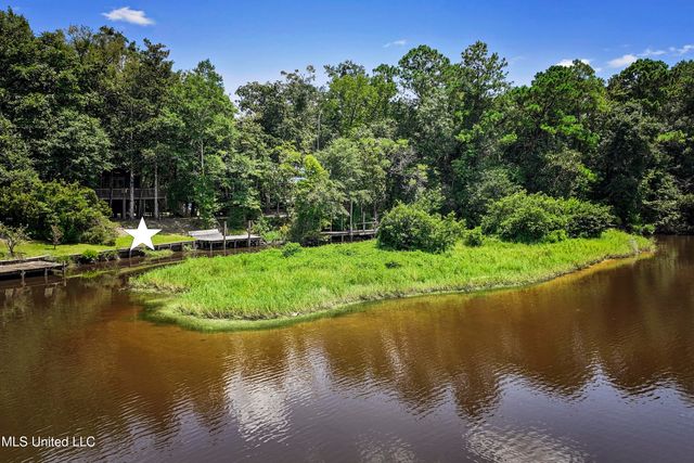 13005 Lamey Bridge Rd Road, D'iberville, MS 39540