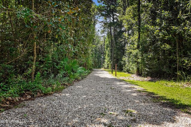 13005 Lamey Bridge Rd Road, D'iberville, MS 39540