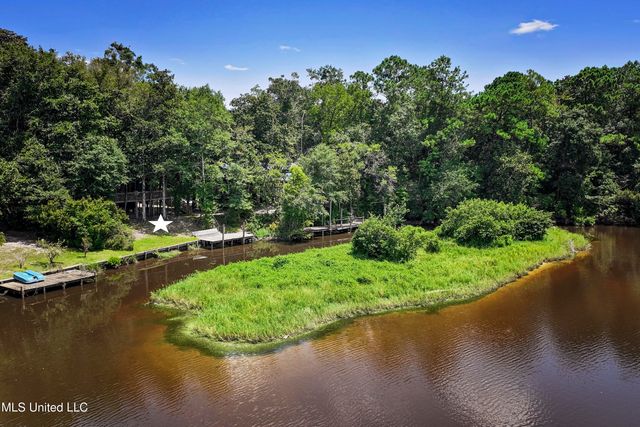 13005 Lamey Bridge Rd Road, D'iberville, MS 39540
