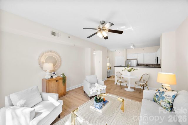 1315 East Boulevard 313, Charlotte, NC 28203