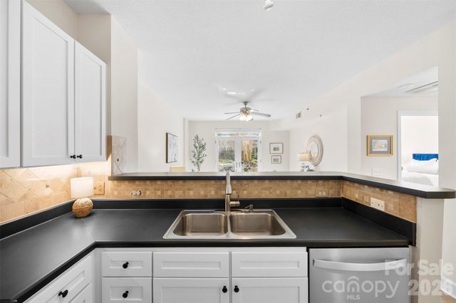 1315 East Boulevard 313, Charlotte, NC 28203