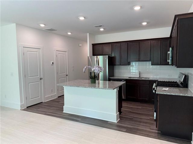 1682 Hannah Terrace NW, Atlanta, GA 30318