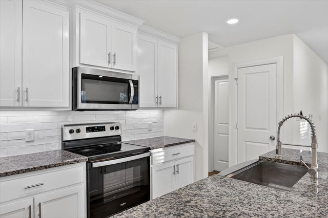 422 E Shepherd Street, Denison, TX 75021