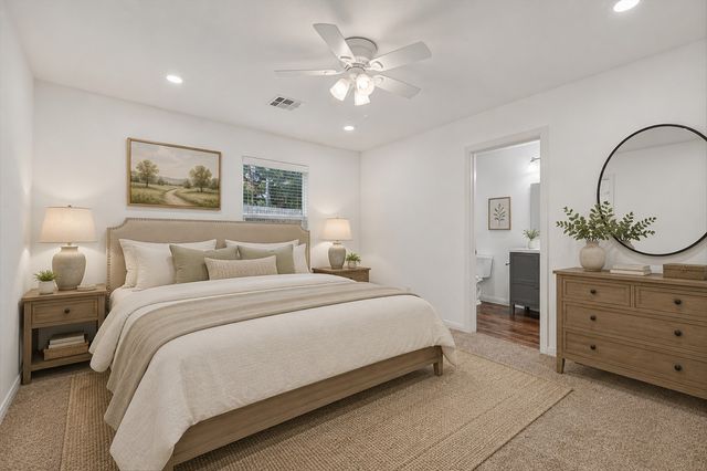 422 E Shepherd Street, Denison, TX 75021