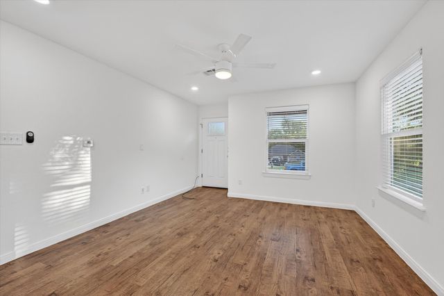 422 E Shepherd Street, Denison, TX 75021