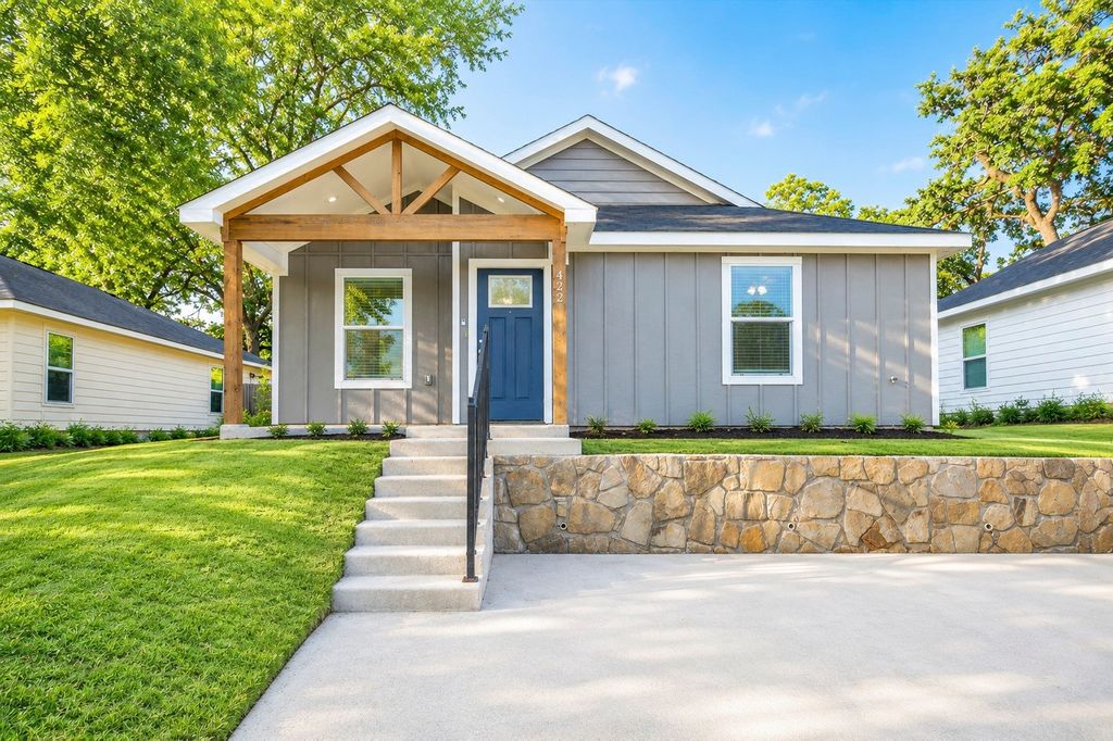 422 E Shepherd Street, Denison, TX 75021