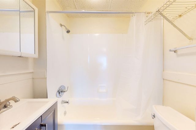 34 Crescent 1, Waltham, MA 02453