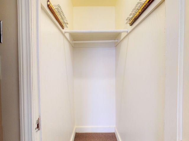 34 Crescent 1, Waltham, MA 02453