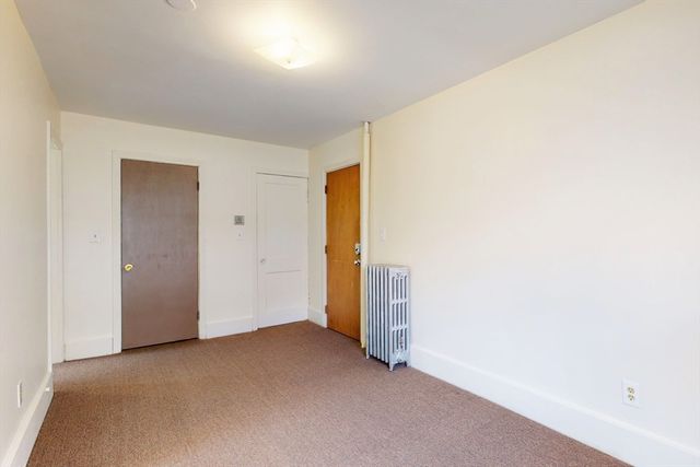 34 Crescent 1, Waltham, MA 02453