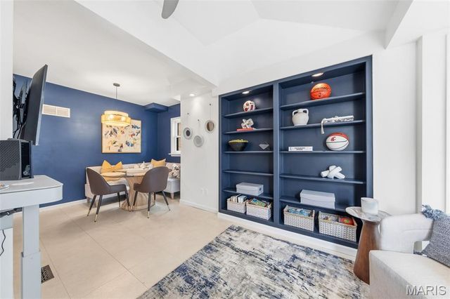 7835 Cornell Avenue, University City, MO 63130