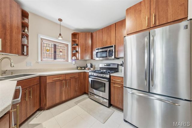 7835 Cornell Avenue, University City, MO 63130