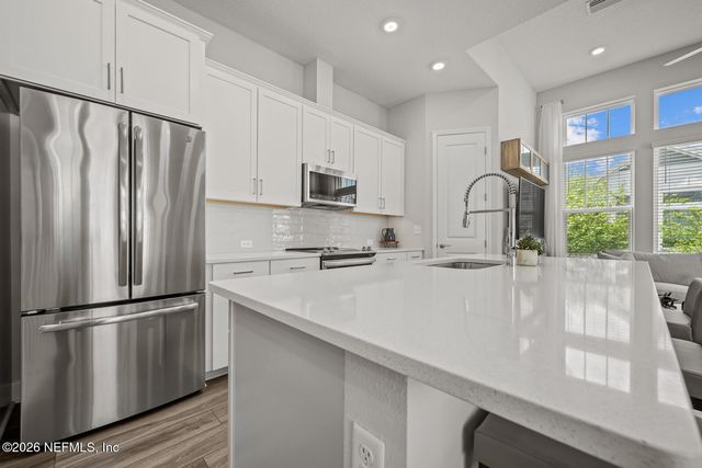 7440 LOGGERHEAD Court, Jacksonville, FL 32256