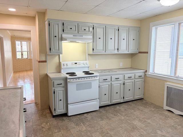 56-58 Stanley Ave 58, Medford, MA 02155