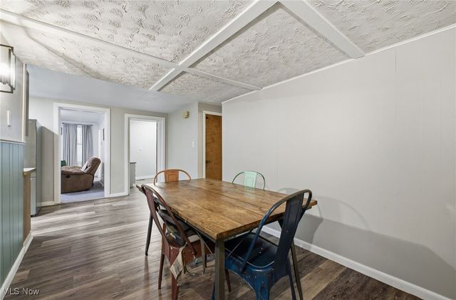 3815 Dillon Falls Road, Zanesville, OH 43701