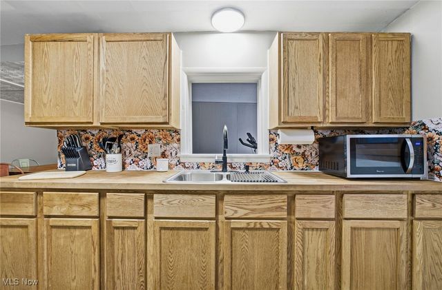 3815 Dillon Falls Road, Zanesville, OH 43701