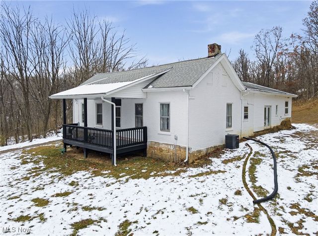 3815 Dillon Falls Road, Zanesville, OH 43701