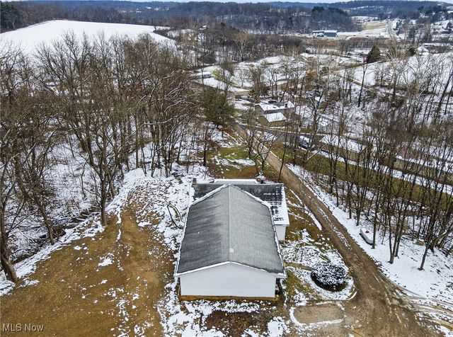 3815 Dillon Falls Road, Zanesville, OH 43701