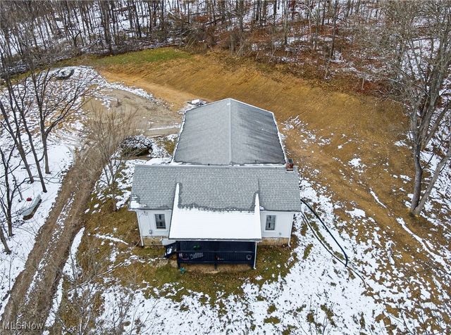 3815 Dillon Falls Road, Zanesville, OH 43701