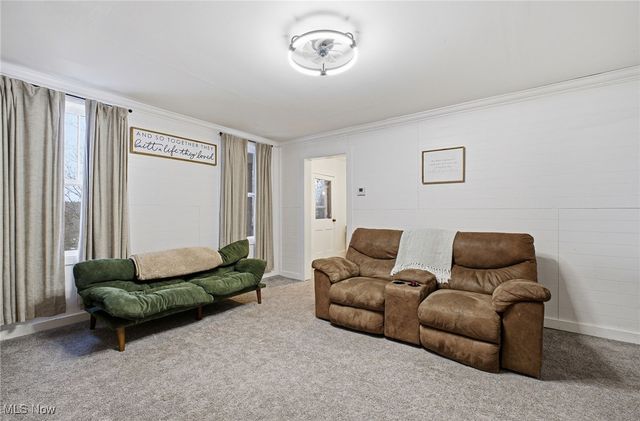 3815 Dillon Falls Road, Zanesville, OH 43701