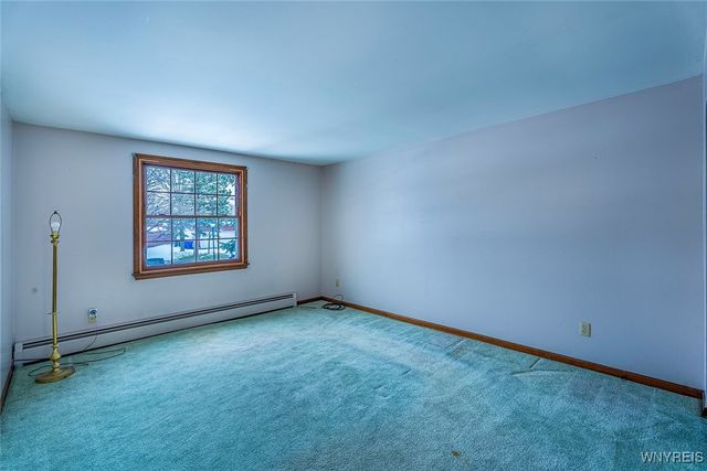 144 Windmill Road, West Seneca, NY 14218