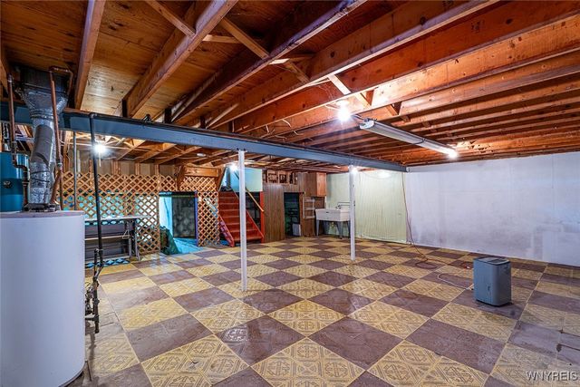 144 Windmill Road, West Seneca, NY 14218