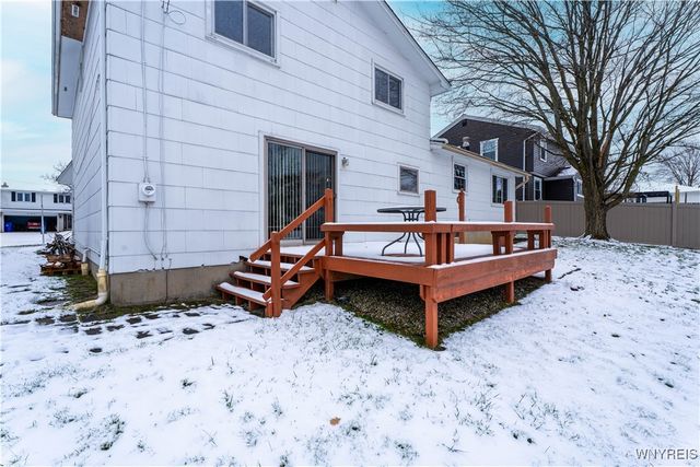 144 Windmill Road, West Seneca, NY 14218