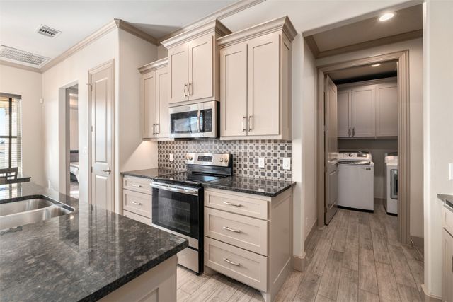 417 W Andrew Drive, Mabank, TX 75147