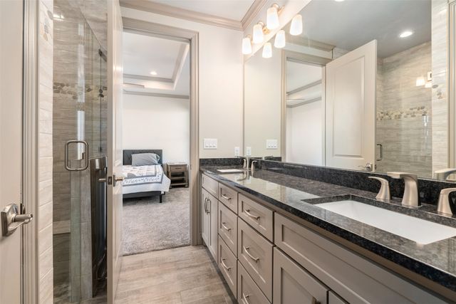 417 W Andrew Drive, Mabank, TX 75147