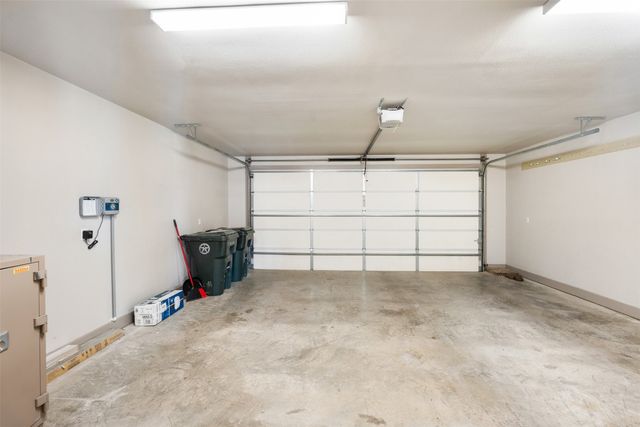 417 W Andrew Drive, Mabank, TX 75147