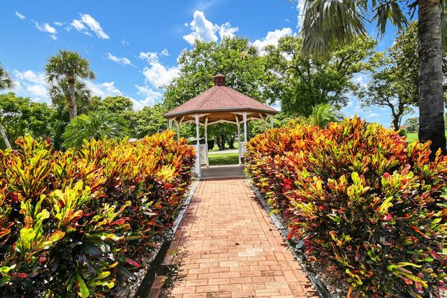 5363 SE Miles Grant Road D203, Stuart, FL 34997